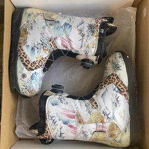 LAMB x Burton Limelight Boa Women’s Snowboard Boot